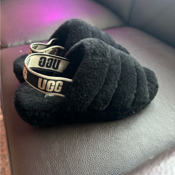 UGG Fluff Yea Slippers - Picture 6 of 7